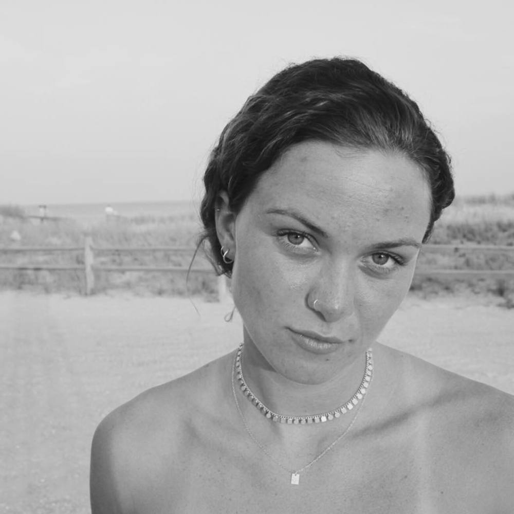 Meet your Posher, Caroline